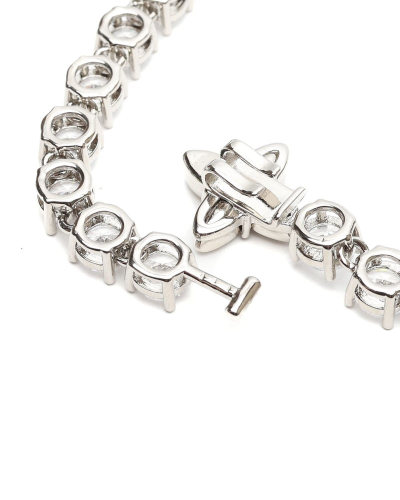 43470_e454a9f7f6_file-full