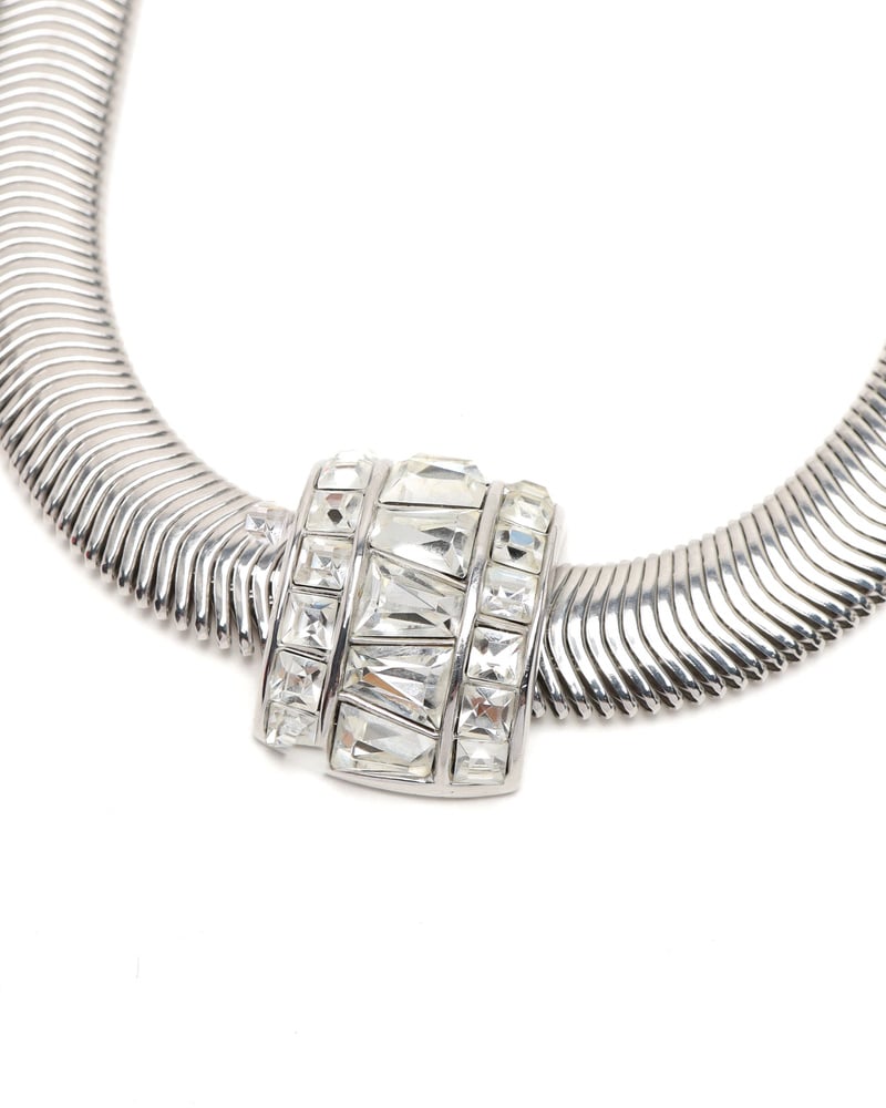 43810_f3e7e9e475_file-full