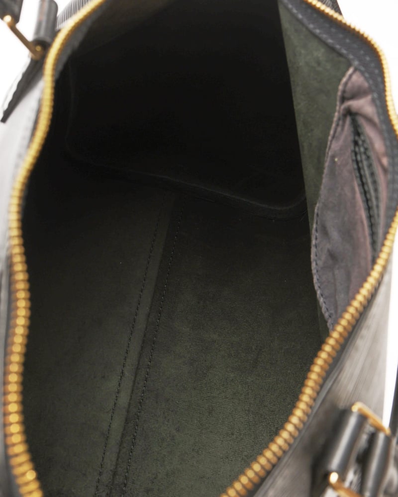 43979_13a7e42c1e_file-full