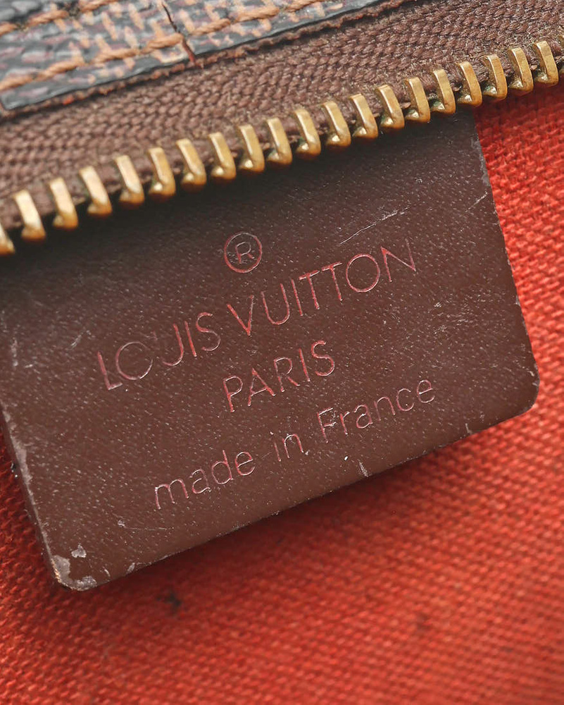 43991_859-19988_11-full