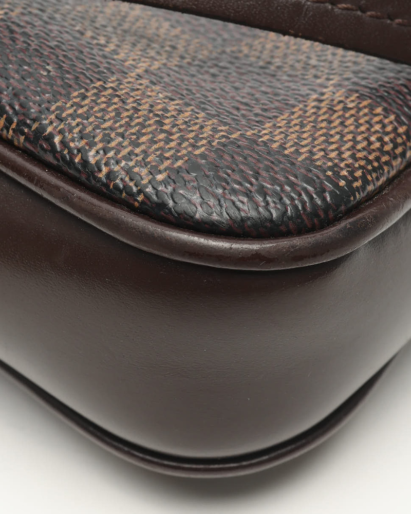 43991_859-19988_13-full