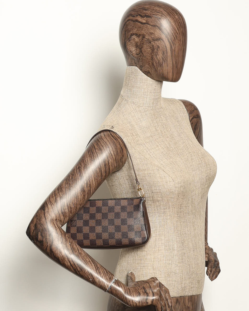 43991_859-19988_14-full