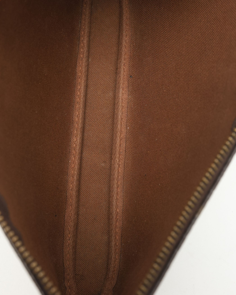 44000_587ec3b55c_file-full