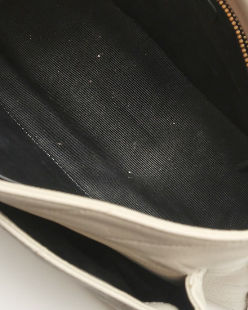 44049_566407eb0f_file-full