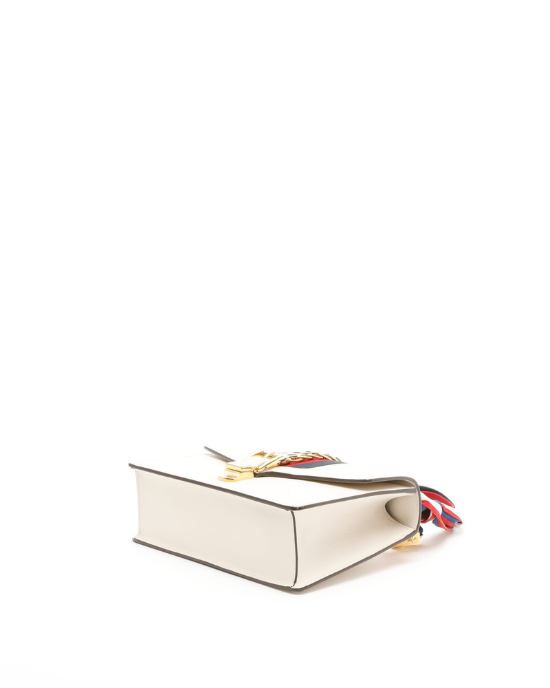 44098_35447be089_file-full