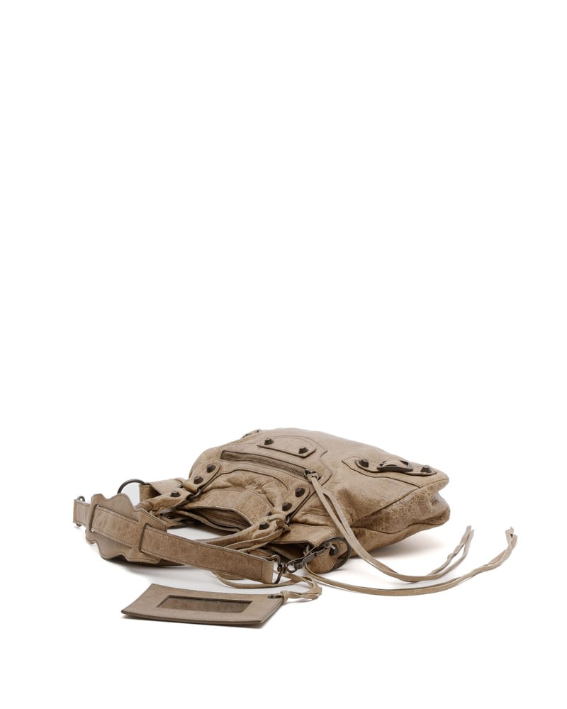 44326_7262dc0abf_file-full