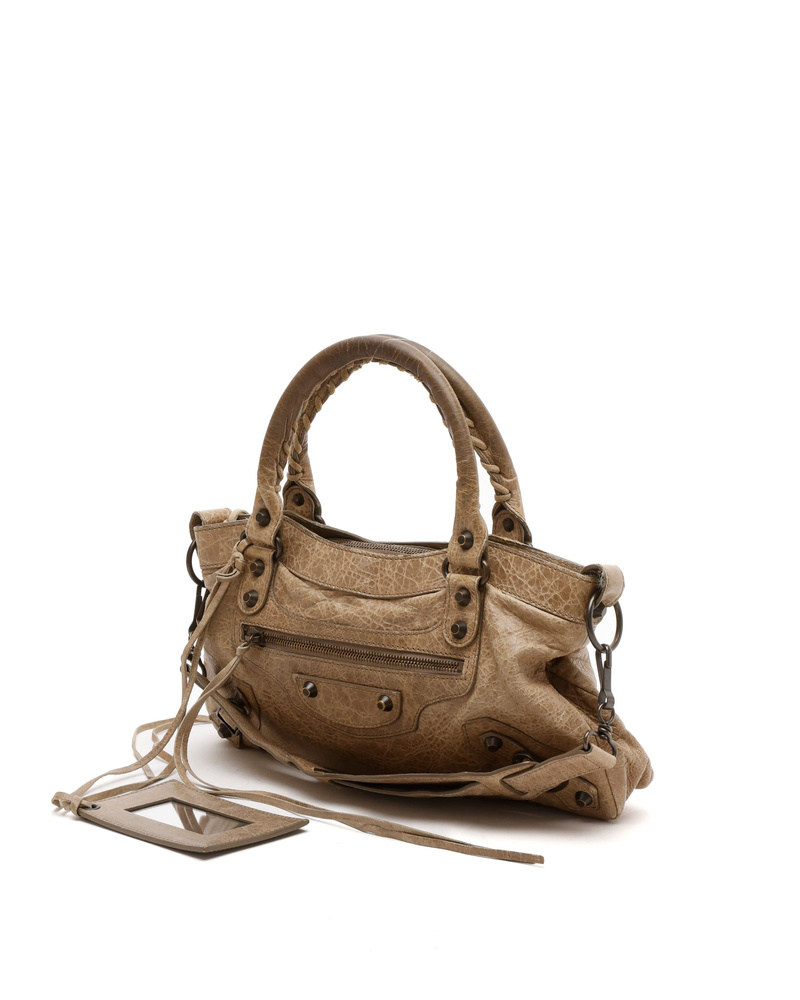 44326_9cf675f381_file-full