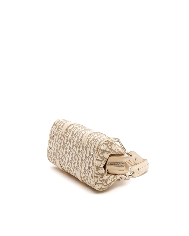 44394_6fddf67564_file-full