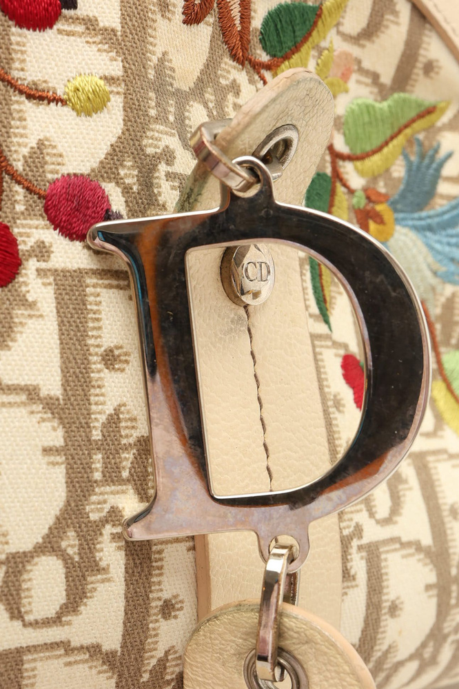 44394_80917b8082_file-full