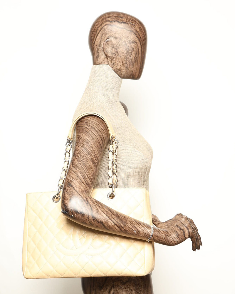 44622_e403f57021_file-full