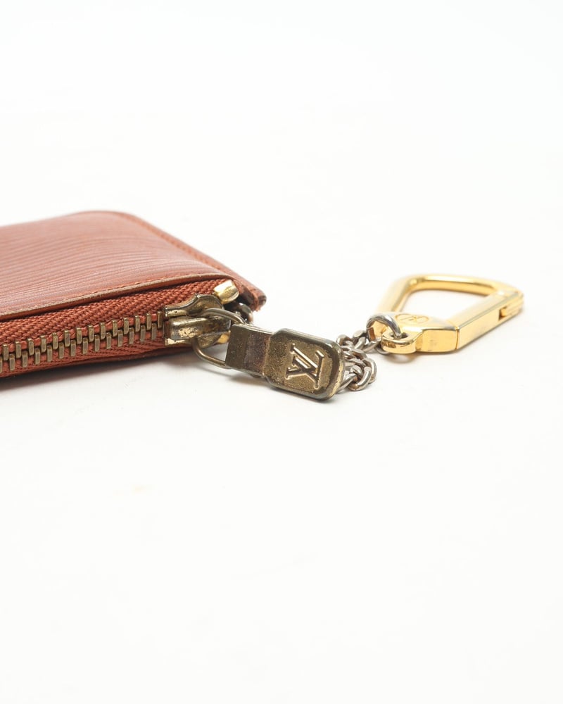 44691_26135e6d0f_file-full