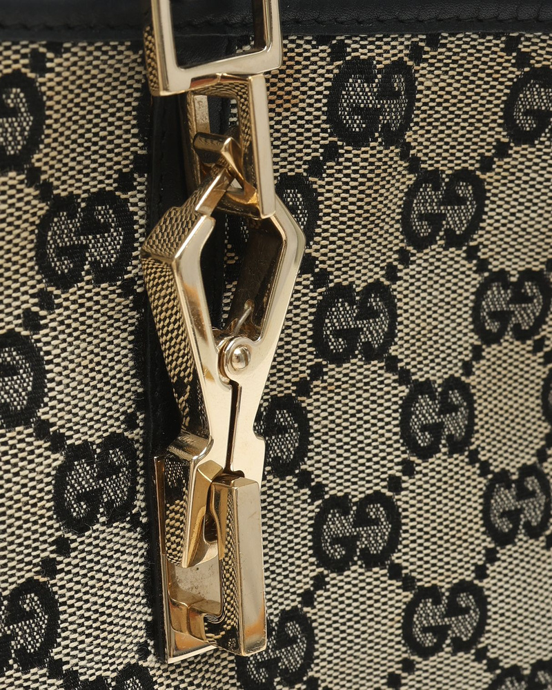 44892_96a06ac3c9_file-full