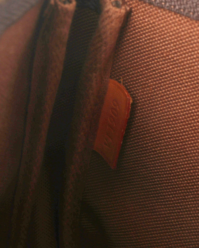 45888_3c4d056e6f_file-full