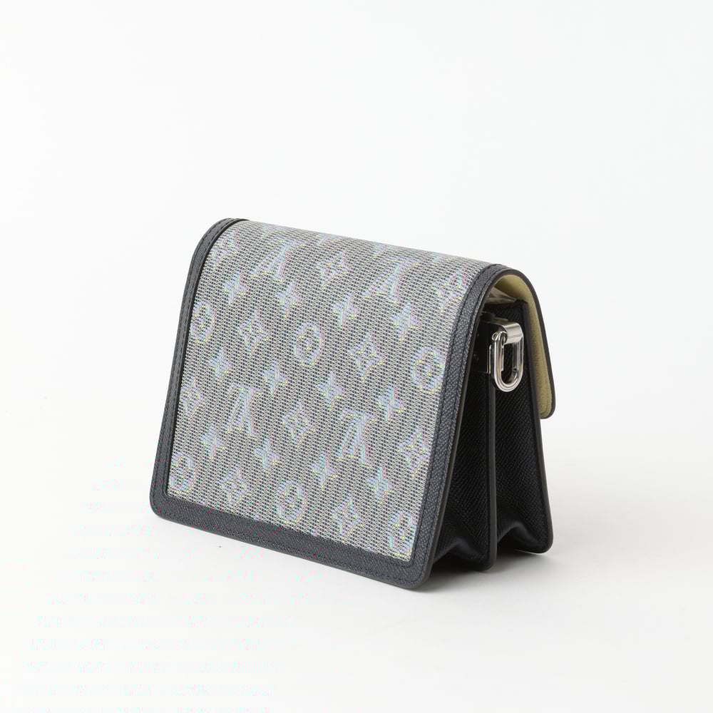 8728_0686c3db03-749-20523-4-full