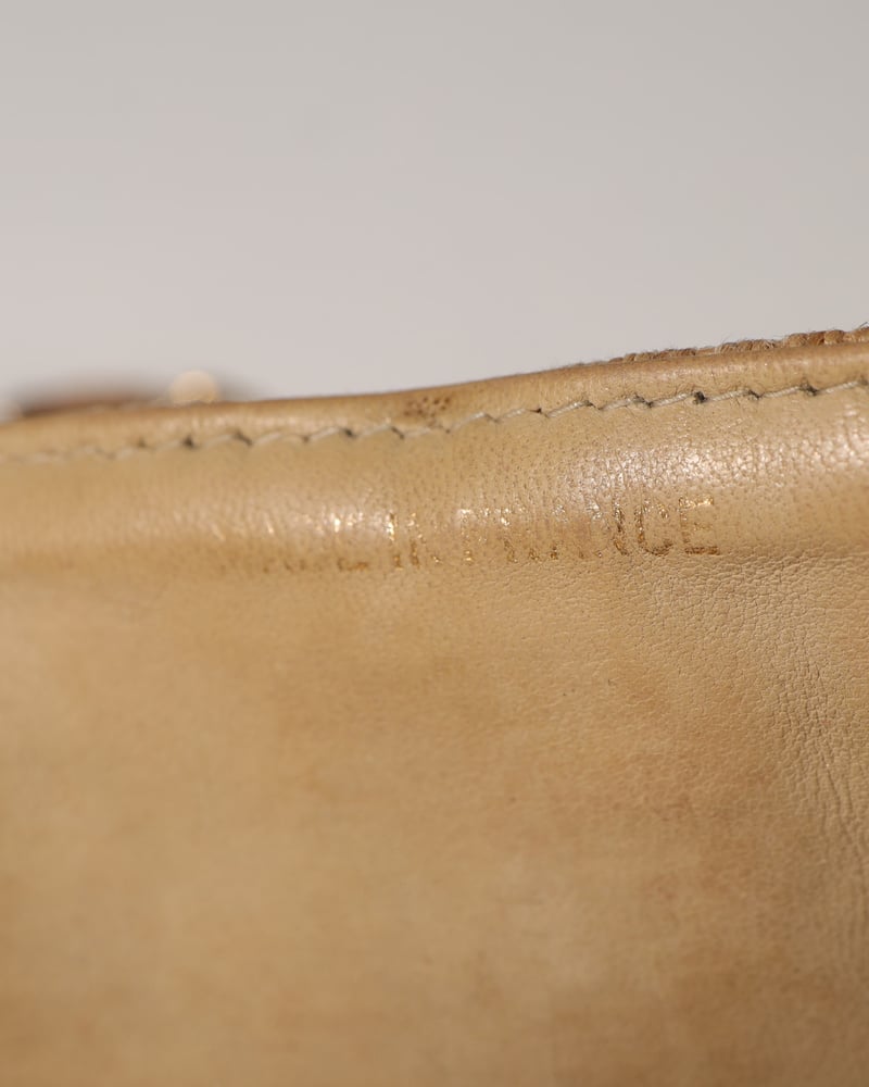 972_a1692be60b-222297817-10-full