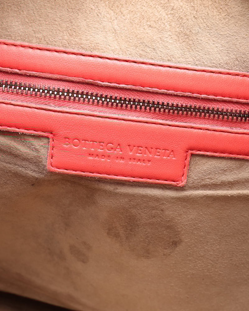 10792_322dcf094e-760-36121-7-full