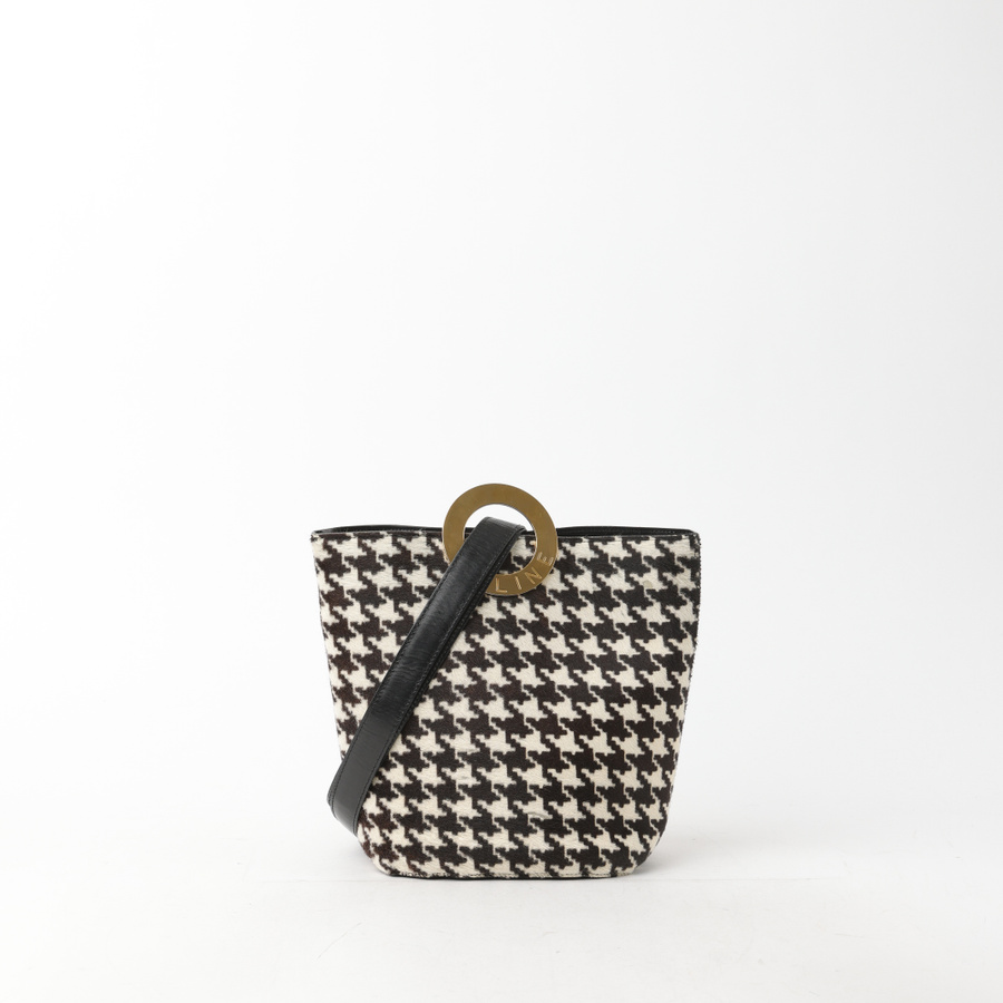 11200_3c191fb64d-761-33661-1-square