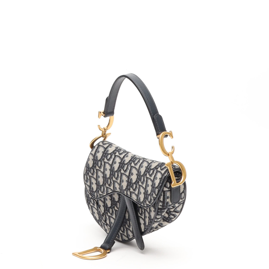 12248_8deb7b48d2-765-00101_2-square