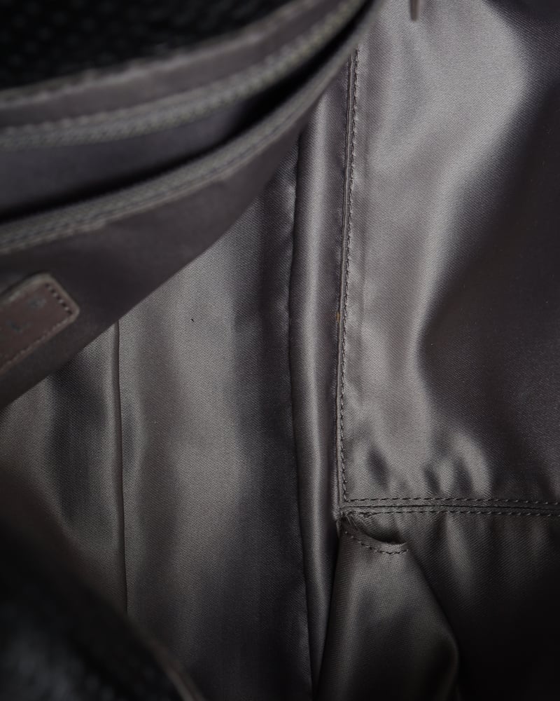 14590_600070bed1-777-22877-7-full