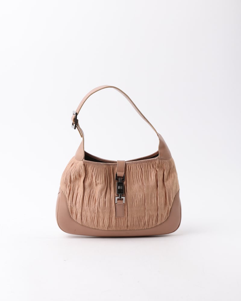 15161_8fad00b406-781-30037-1-full