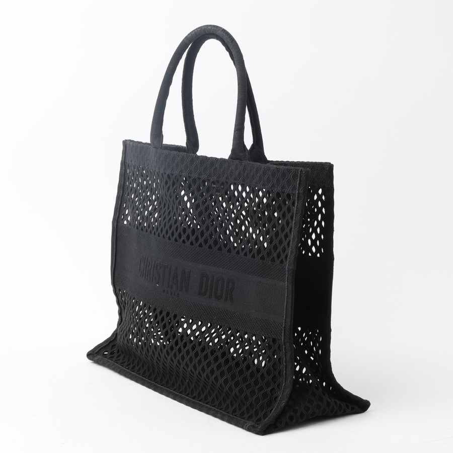 15622_7e3f06989f-778-19205-2-square