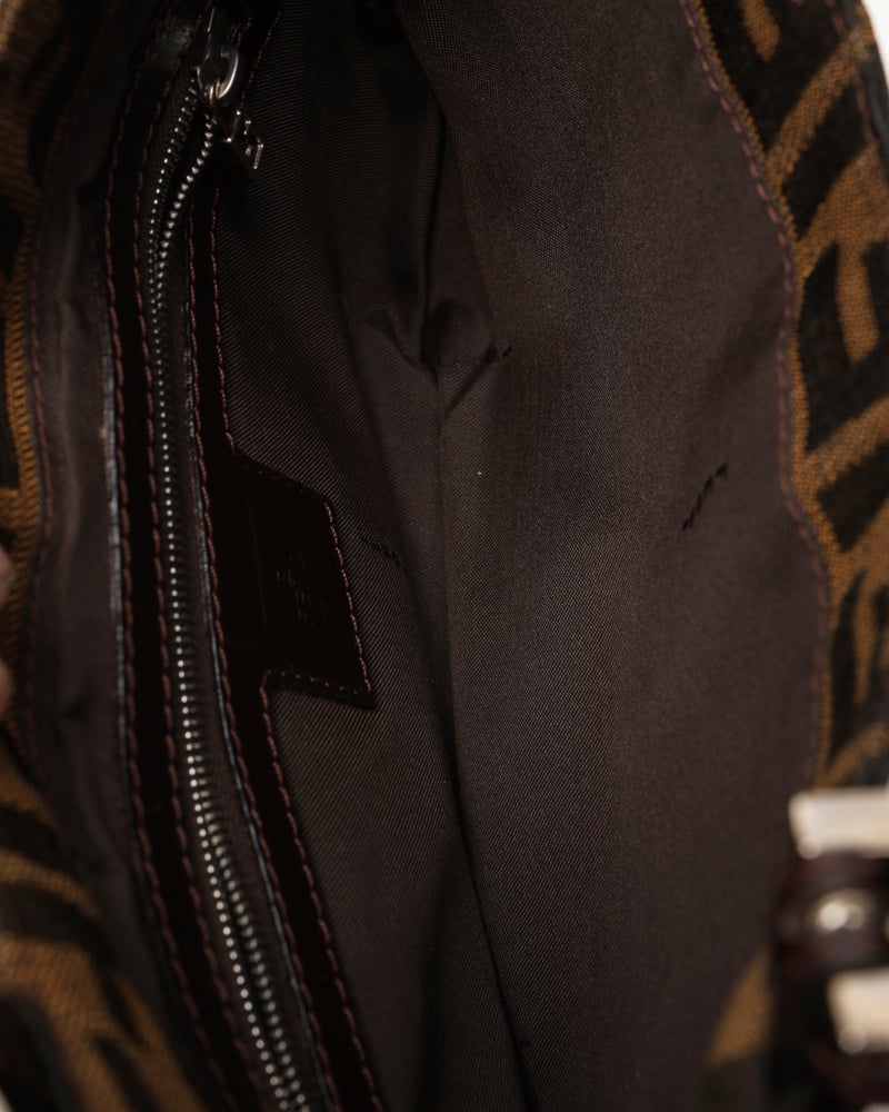 17981_b3f30eab6b-245707769_9-full