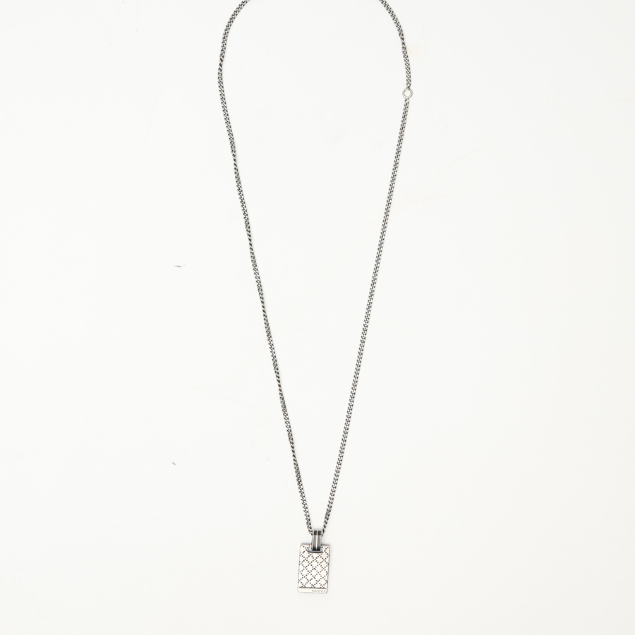 18174_0069f01681-a3210346_2-square