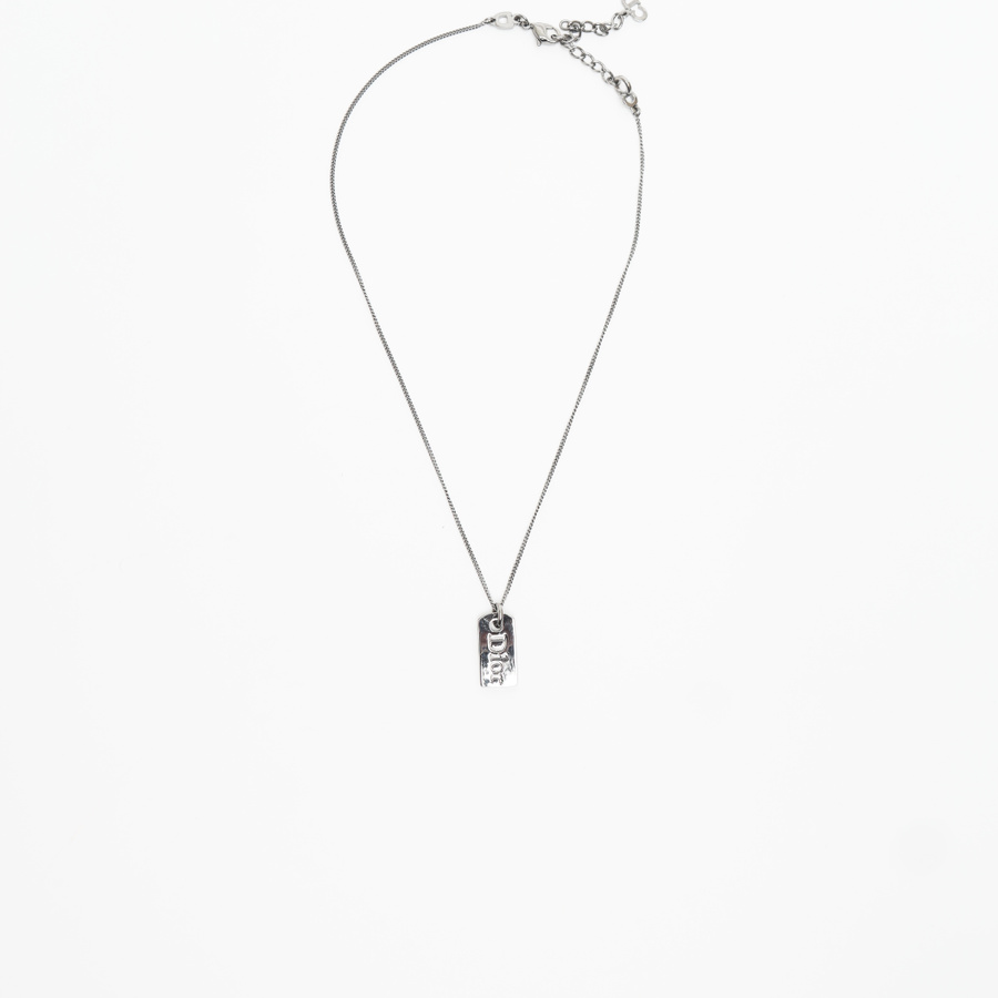 18615_94c9061274-797-44319_5-square