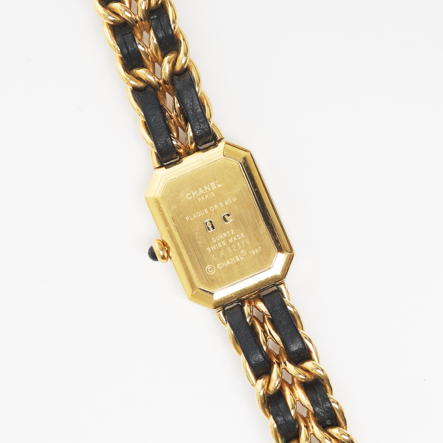 18820_c0fb3ba040-797-53872_2-square