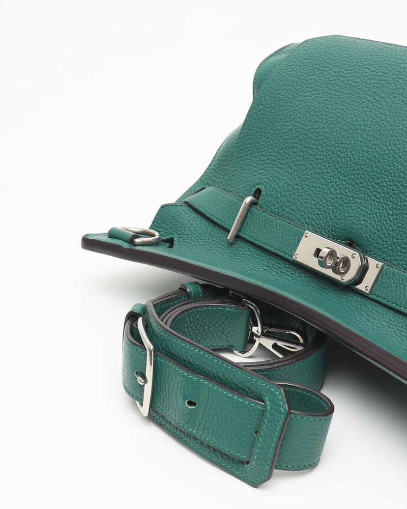 19190_900005ab42-797-25260_6-full