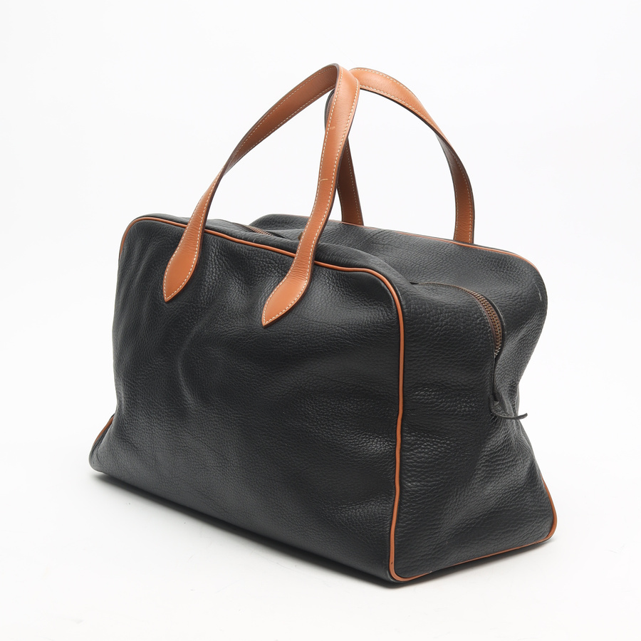 19788_6bf31ecff1-2240005273636_3-square