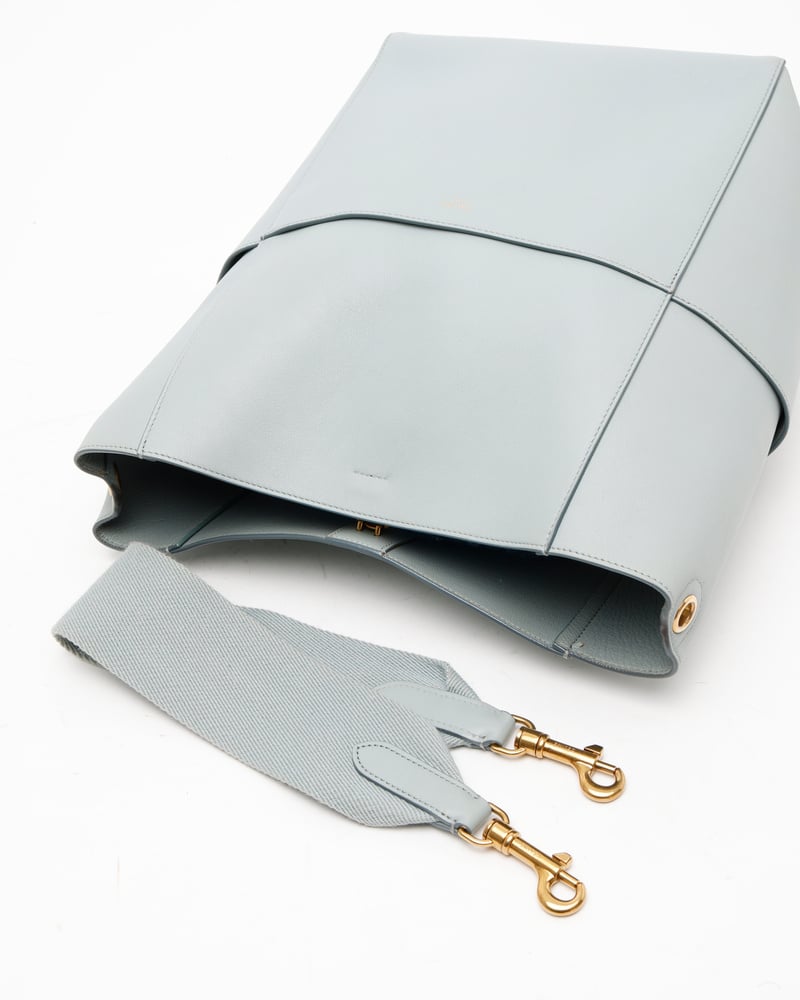 20539_86bb782725-2250000173824_5-full