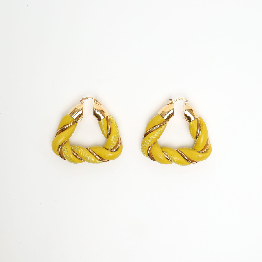 21598_70c940dd0a-804-28339_2-square