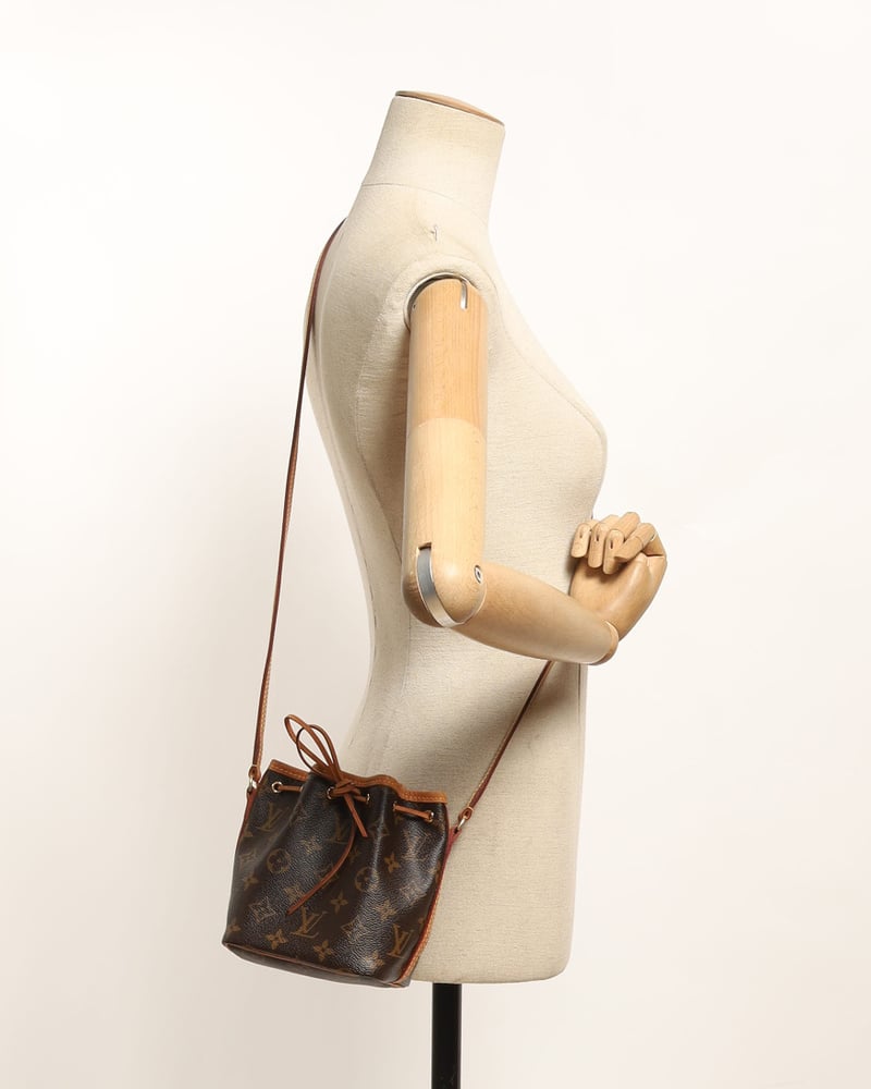 21666_cafc2e5222-a3380378_6-full