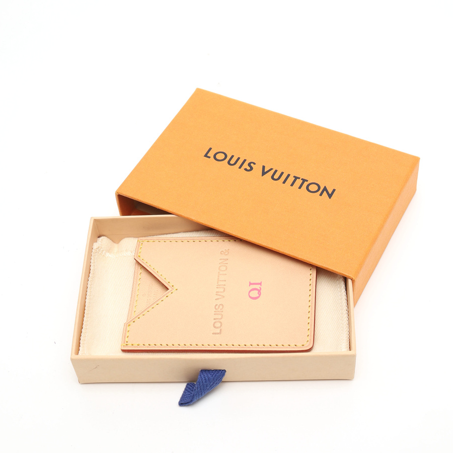 21776_6393d82bc6-a3389190_1-square