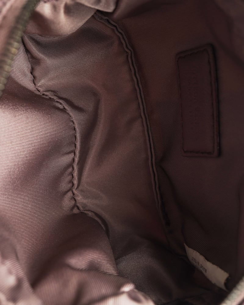 21777_63cb45f688-804-47028_6-full