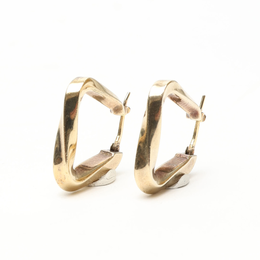 21884_e582963e70-806-36709_2-square