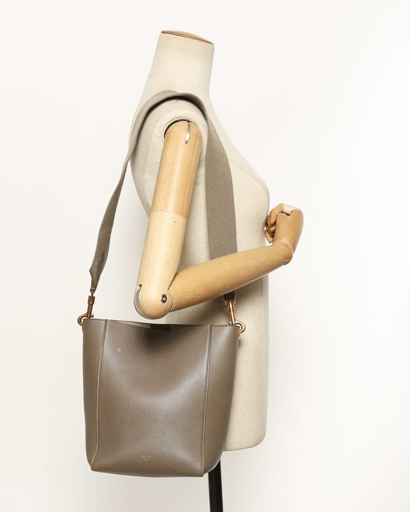 21887_cdf8045115-ap101704_7-full