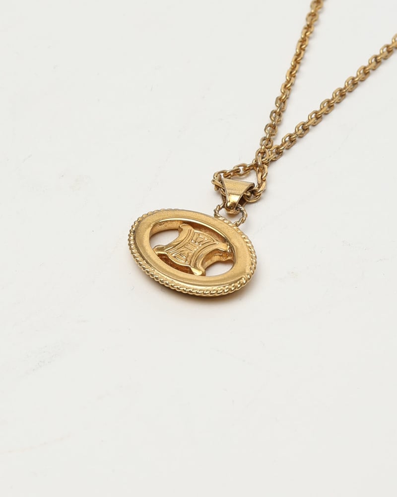 21956_4b9e6e1fac-2250000357637_4-full