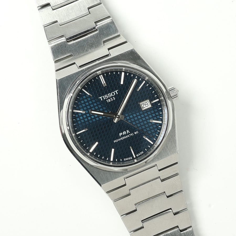 22001_8bef82c659-807-32774_1-square