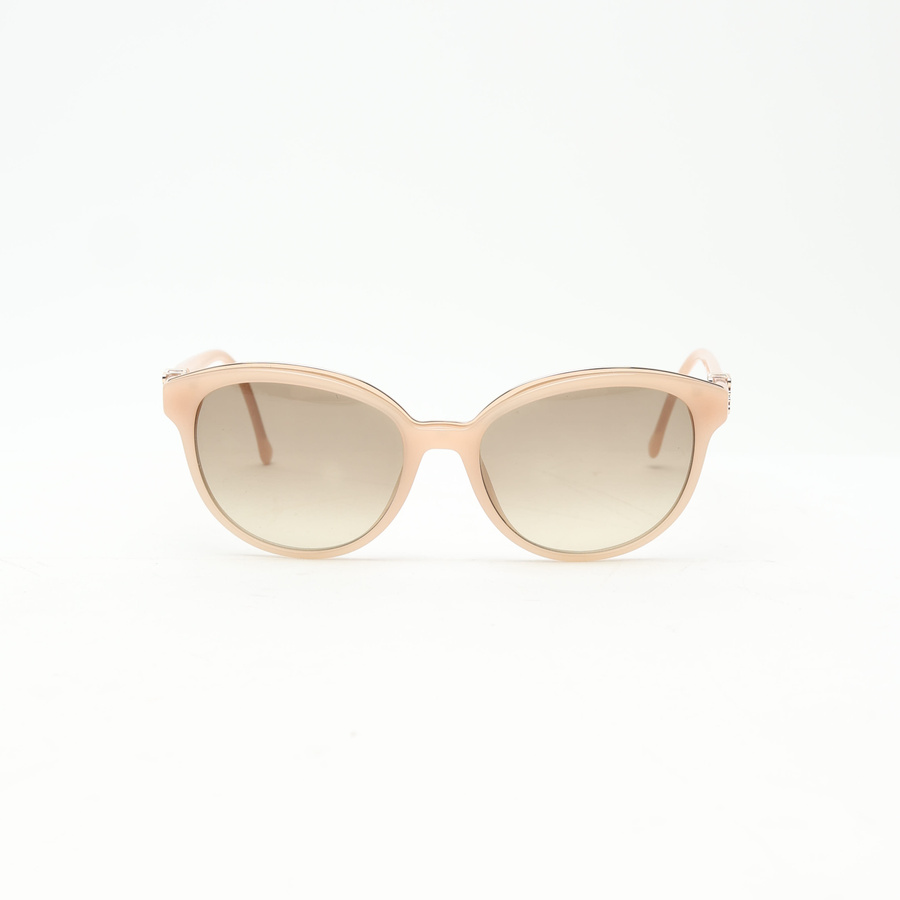 22035_3f0b261711-806-42560_1-square