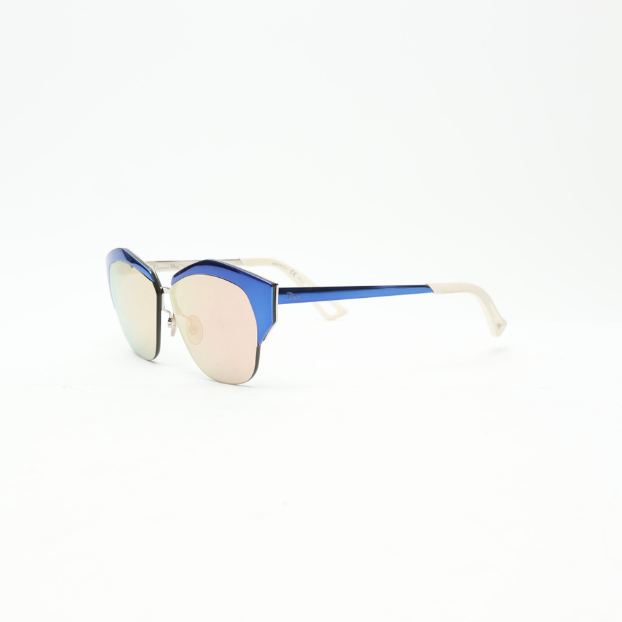 22037_5cd53b51d2-806-39311_2-square