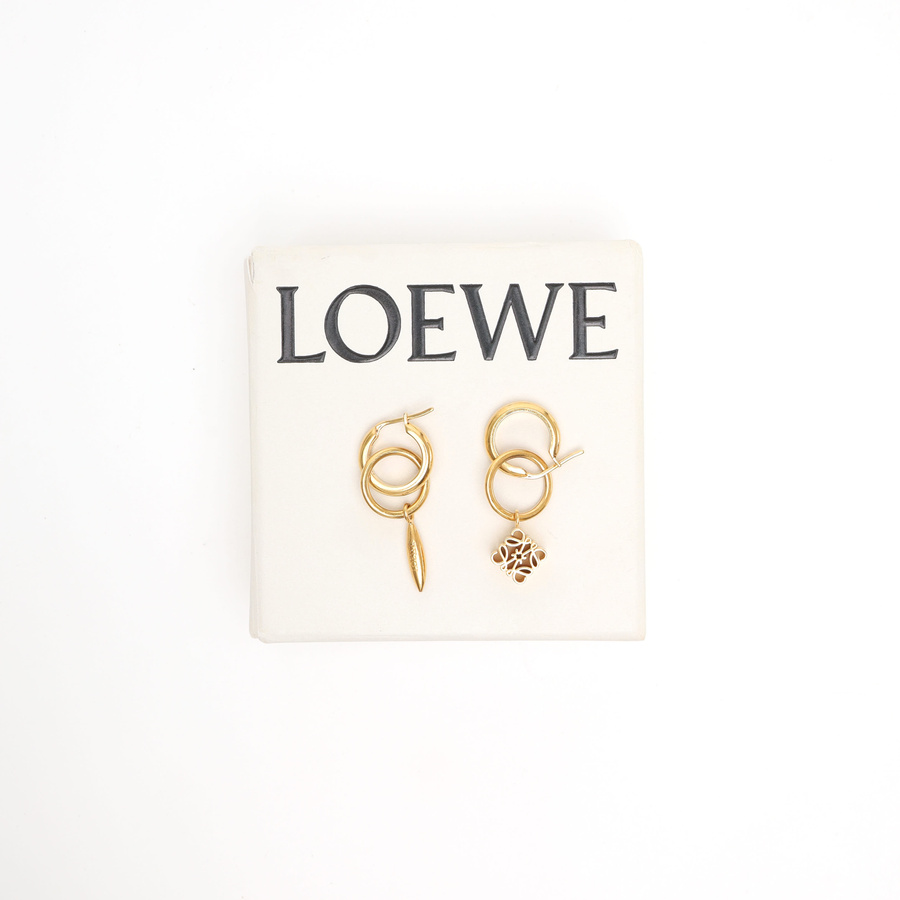 22448_5f14423160-a3419588_11-square