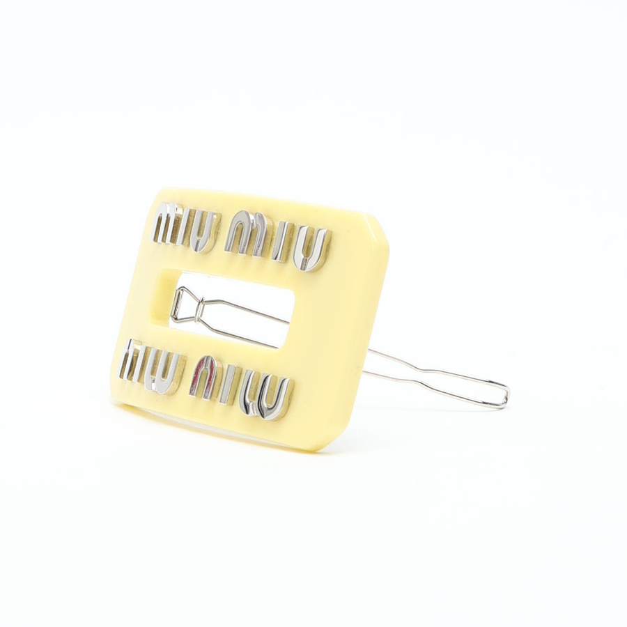 22523_d7b27a040b-807-40469_1-2-square