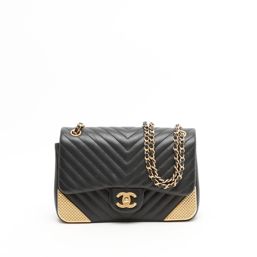 2255_b1a7b3548e-ap027002_1-square