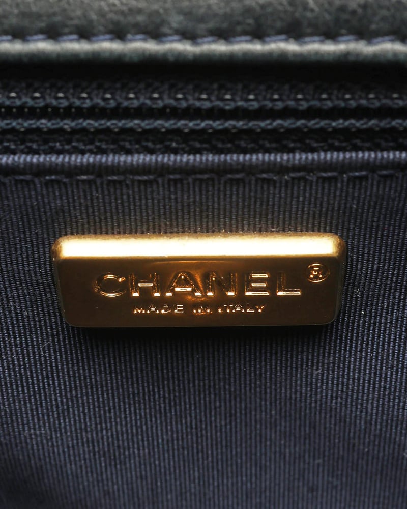 2255_d895473418-ap027002_10-full