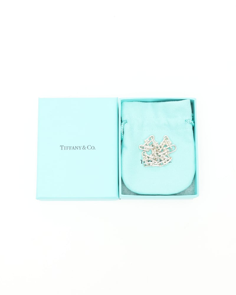 22746_2e86468893-807-48645_1-full