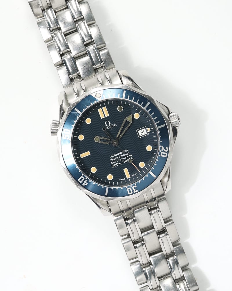 22922_485b790243-2250000364802_2-full