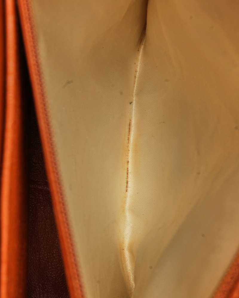 22977_bf409ddc68-2250000613672_12-full