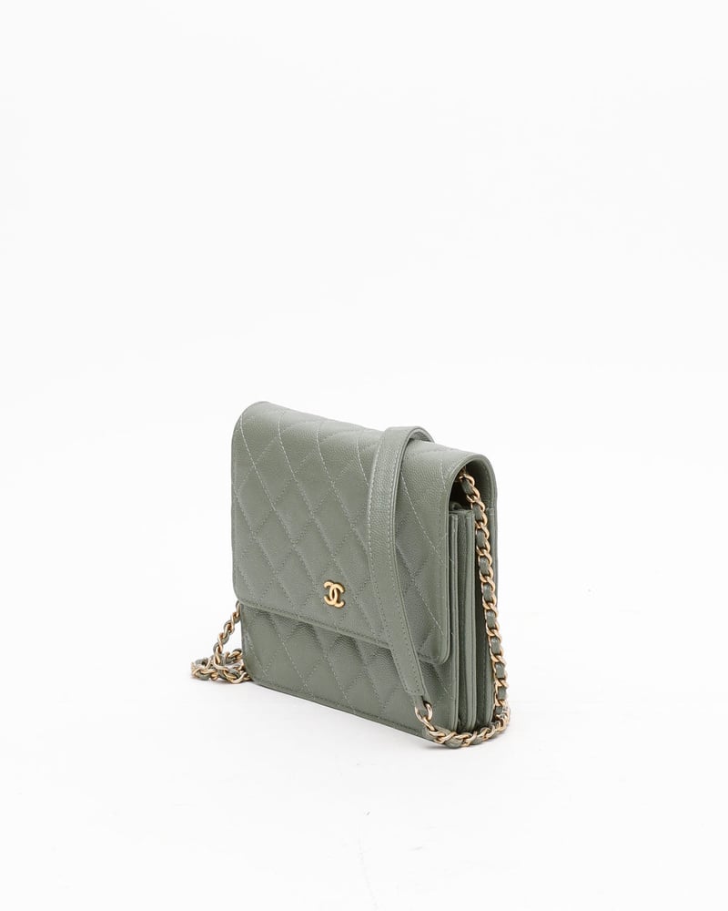 23023_67ed95bd1a-810-28636_2-full